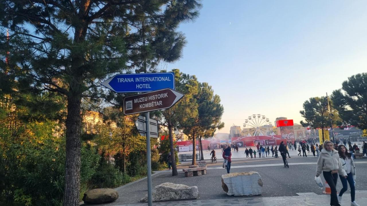 Tirana Inn Hotel Eksteriør billede