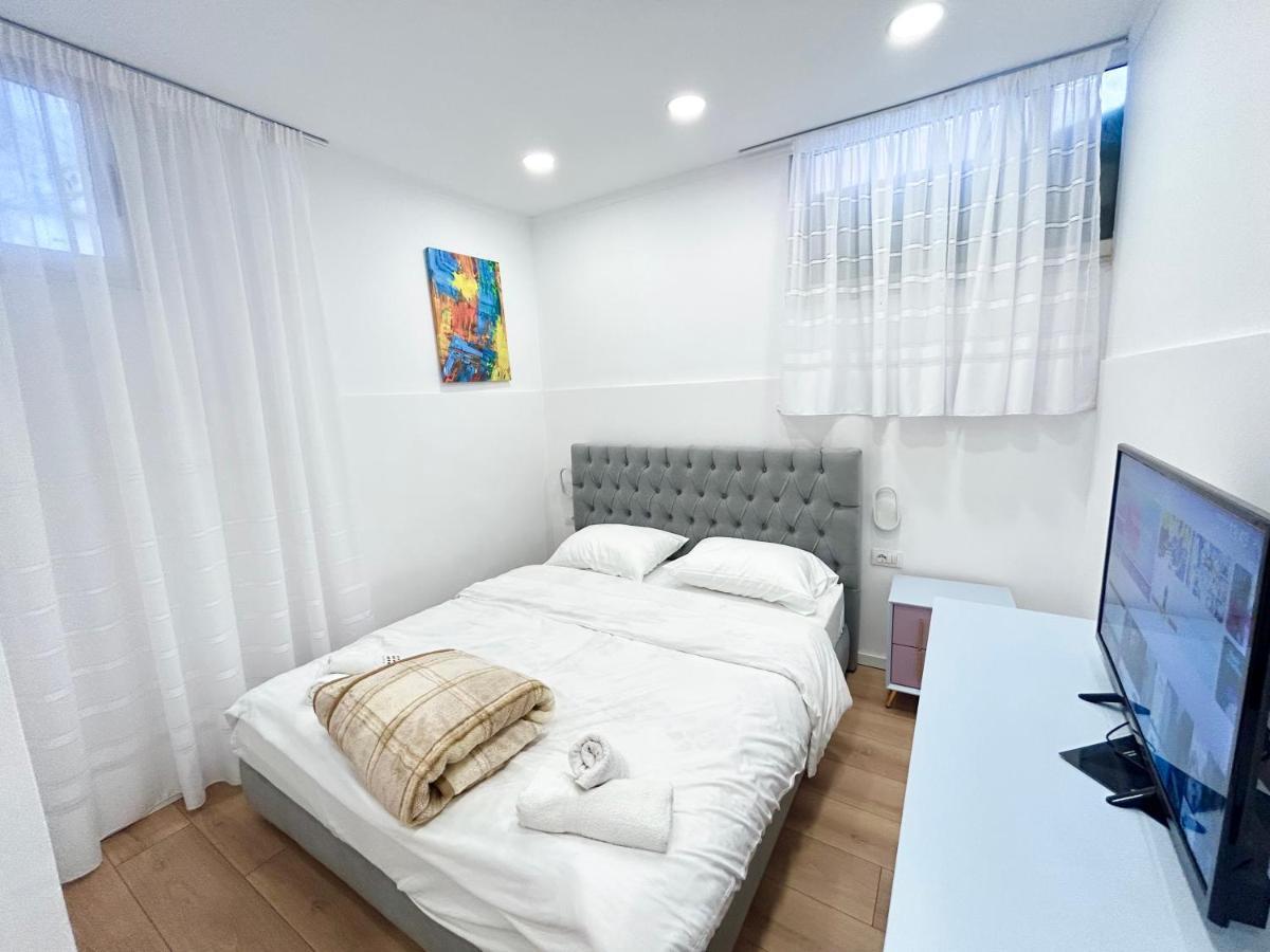 Tirana Inn Hotel Eksteriør billede
